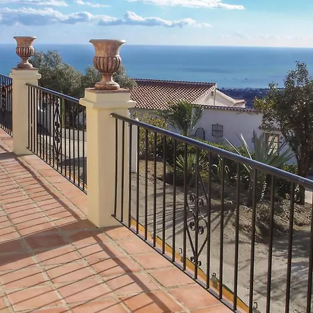 Holiday home Beautiful In With Wifi Algarrobo