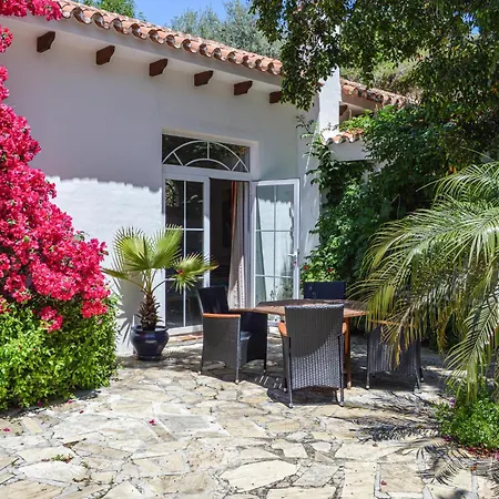 Beautiful In With Wifi Holiday home